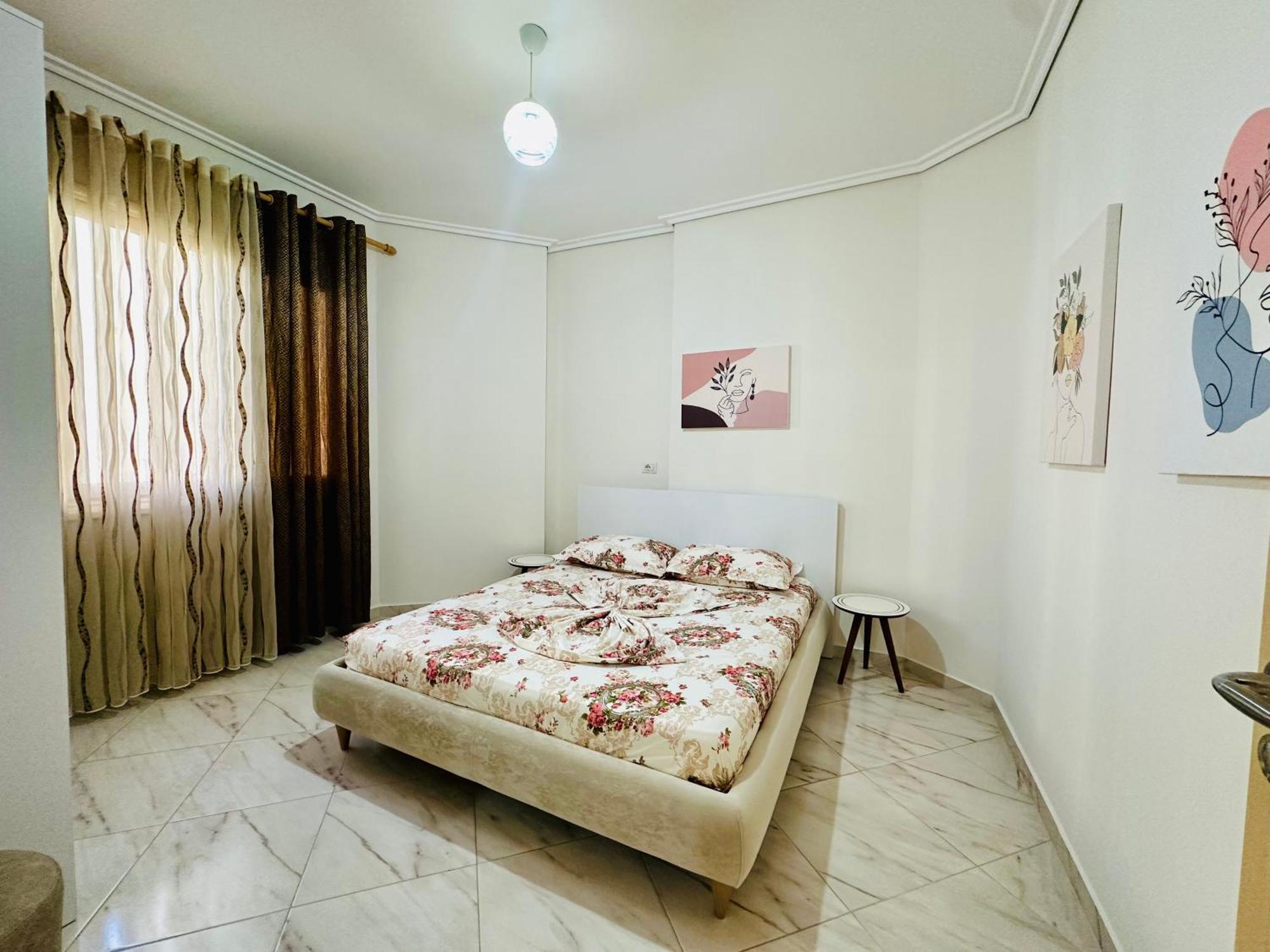 Jico Travel - Erjon Apartments Vlorë Zimmer foto